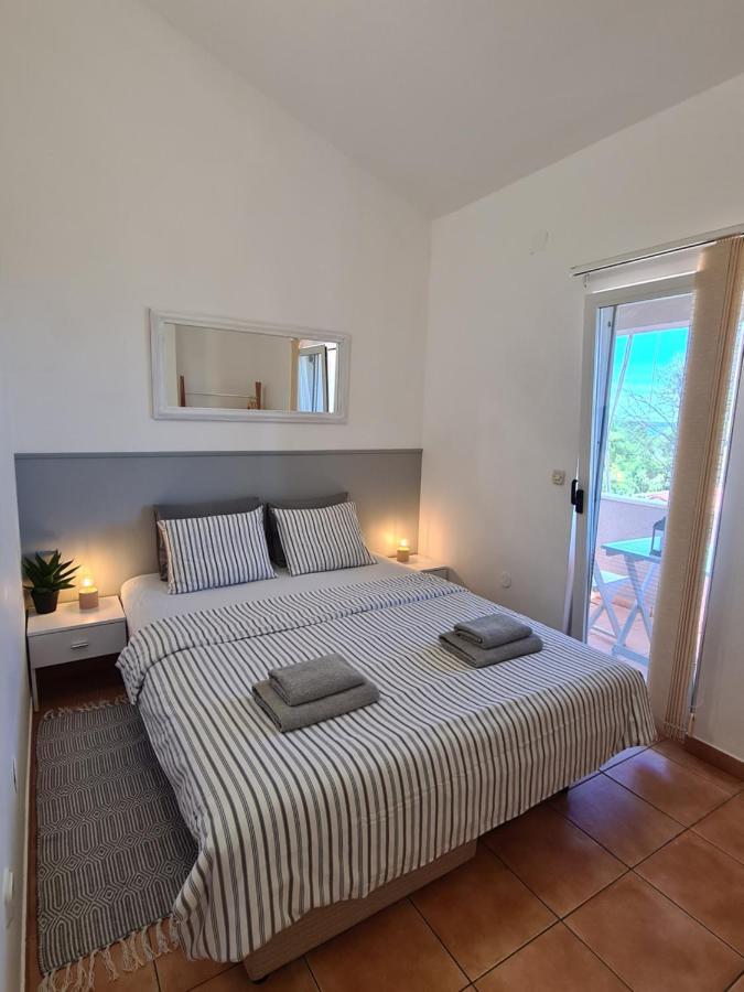 Apartment & Rooms Roza Peroj Ruang foto
