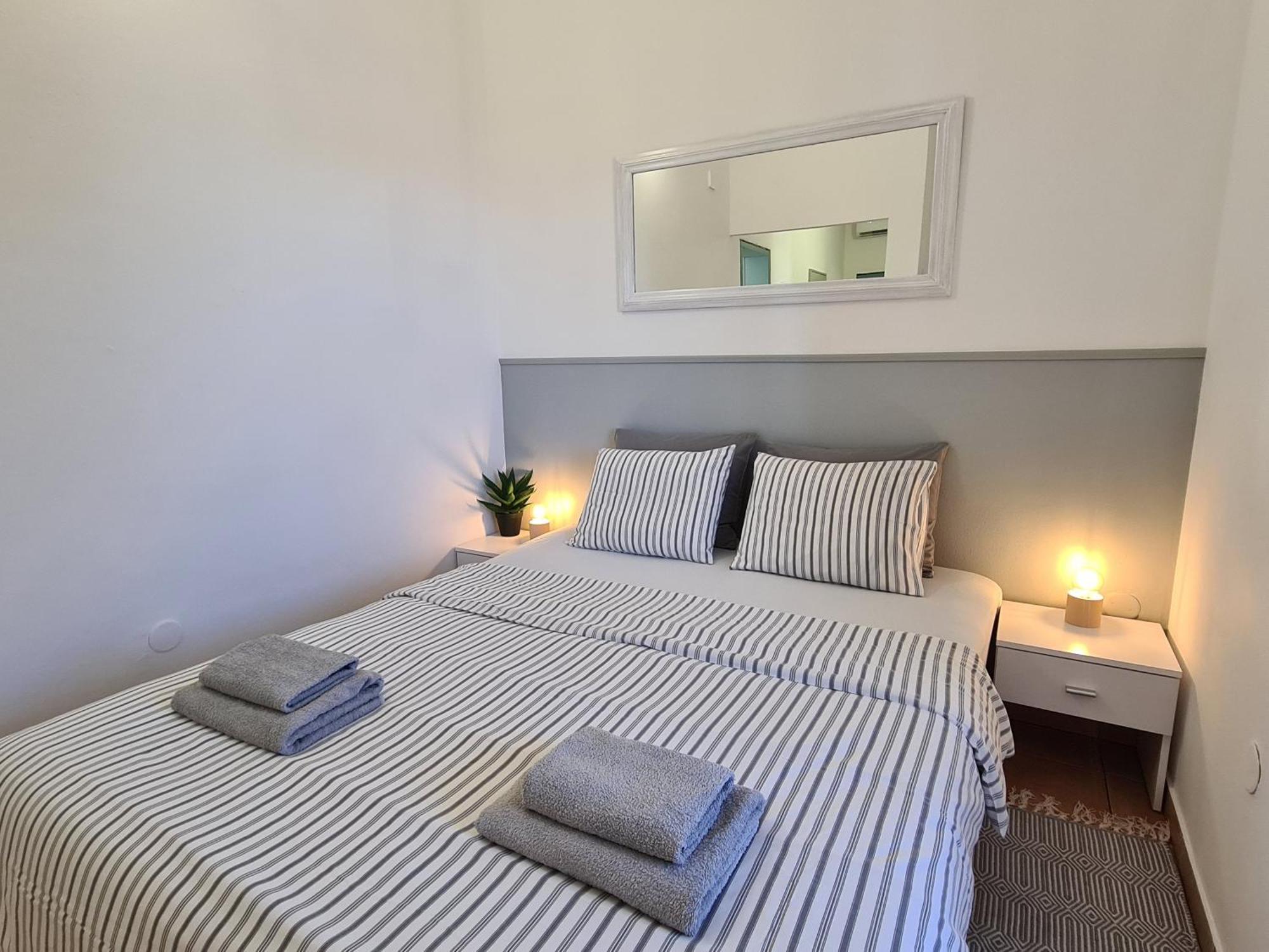 Apartment & Rooms Roza Peroj Ruang foto
